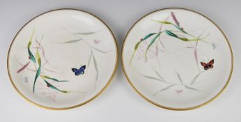 A pair of 19thC porcelain cabinet plates, probably Royal Worcester Kerr & Binns period, decorated