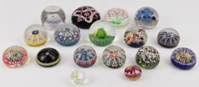 Seventeen glass paperweights including William Manson, Perthshire, Strathearn, Uredale etc.