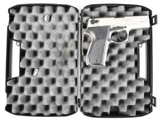 Umarex Walther CP88 .177 CO2 air pistol with chequered composite grips and two 8 shot magazines,