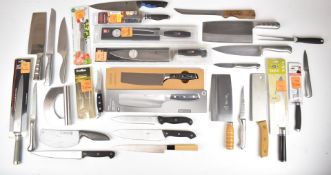 Small collection of kitchen knives and choppers including Taiku, Tramontina, Richardson, longest