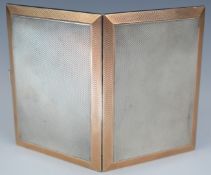 Mappin & Webb Art Deco hallmarked silver cigarette case with rose gold decoration to the outer band,