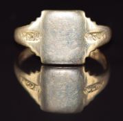 A 9ct gold signet ring, 5g, size U