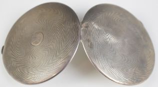 Art Deco hallmarked silver compact with engine turned decoration, London 1934, maker's mark