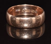 A 9ct rose gold wedding band / ring, Birmingham 1916, 4.9g, size R