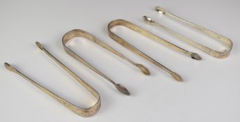 Four pairs of Georgian and later hallmarked silver sugar nips including fiddle pattern and fiddle