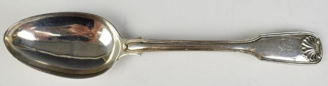 Georgian hallmarked silver fiddle thread and shell pattern dessert spoon, London 1819, maker William