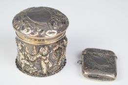 Victorian hallmarked silver dressing table pot with embossed decoration, Birmingham 1899, maker's