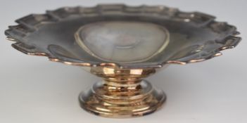 Elizabeth II hallmarked silver bonbon dish, with shaped edge, Sheffield 1994, maker Carr's of