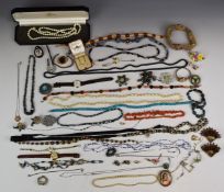 A collection of costume jewellery including Sarah Coventry brooch, Jacobite brooch, vintage