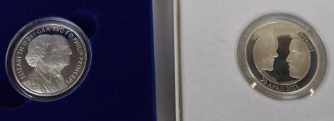 Two Royal Mint silver crowns, comprising proof 2007 Diamond Wedding and 2011 Royal Wedding, both