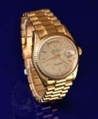Rolex Oyster Perpetual Day-Date 18ct gold gentleman's automatic wristwatch ref. 18038 with day and