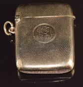 A 9ct gold vesta case with engine turned decoration, Birmingham 1924, 15.8g, 3.2 x 4.2cm