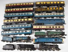 A collection of Hornby and similar 00 gauge model railway locomotives and carriages.