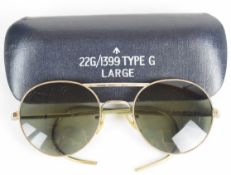 Cased pair of military sunglasses, marked to case 22G/1933 Type G Large