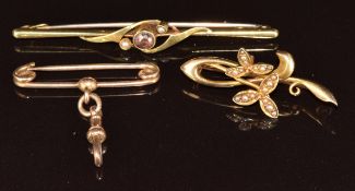 Art Nouveau 15ct gold brooch set with seed pearls, 15ct gold brooch set with an amethyst and seed