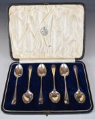 Cased set of six Edward VII hallmarked silver Hanoverian rat rail pattern teaspoons, Sheffield 1907,