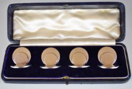 Sampson Mordan & Co Ltd cased set of four George V hallmarked silver menu or place card holders,