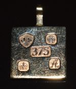 A 9ct gold ingot pendant, 6.1g