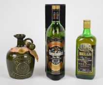 Three bottles of Scotch Whisky comprising King's Ransom aged 12 years 75cl 43% vol, Bell's deluxe