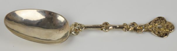 18thC Continental silver spoon with decorative finial, marked with letter D and likely SH,