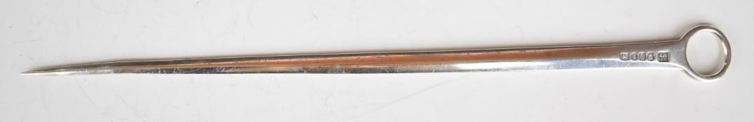 Georgian hallmarked silver meat skewer with loop handle, London 1789, maker George Smith (III) &