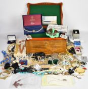 A collection of jewellery including diamanté necklace, Avon earrings, mother of pearl necklace,