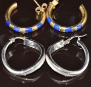 A pair of 18k white gold earrings (2.7g) and a pair of 9ct gold earrings set with lapis lazuli (4.