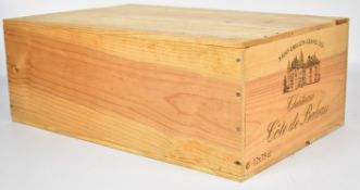 Twelve bottles of Chateau Côte de Baleau 2000, Saint-Emilion Grand Cru Classe red wine, 75cl, in