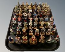 A tray containing a quantity of Del Prado military figures.