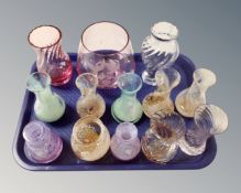 A tray of thirteen assorted Caithness glass vases