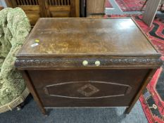 An Edwardian blanket chest
