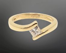 An 18ct gold princess cut solitaire diamond ring, size M CONDITION REPORT: 3.