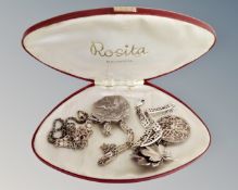 A collection of silver jewellery