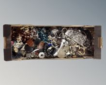 A box of costume jewellery.