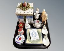 A tray containing Wedgwood commemorative dish, Beswick cantering Palomino horse,