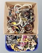 A tray of a quantity of costume jewellery