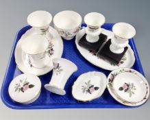 A tray containing 12 pieces of Wedgwood Hathaway bone cabinet china,