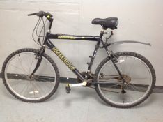 An Emmelle Discovery mountain bike.