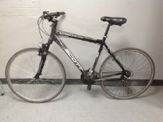 A Scott Sportster hybrid bike.