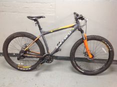 A Carrera Vendetta limited edition front suspension mountain bike, with Kenda Havok Sport tyres.