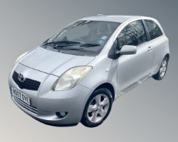 Weekly Auction of Antiques, Collectables & Furnishings