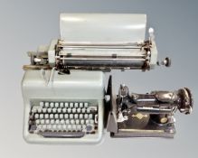 A vintage Singer electric sewing machine (no lead),