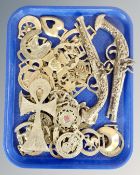 A tray of horse brasses,