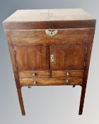 A George III mahogany gentleman's wash stand 54 cm x 39 cm x 86 cm.