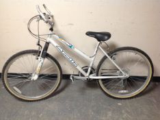 An Apollo instinct lady's front suspension bike