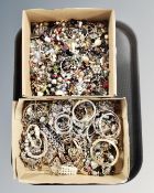A tray of costume jewellery