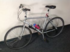 A Marin Larkspur gent's hybrid bike.