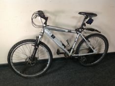 A Diamondback Hardtail gent's front suspension mountain bike.