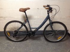 A Cleo retro-style lady's bike.