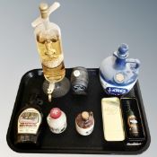 A tray of Highland Malt whisky decanter with tap, 500ml, sealed,